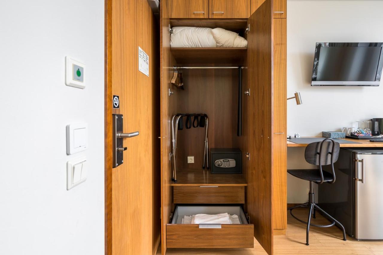 Hiisi Hotel Helsinki Jaetkaesaari Luaran gambar