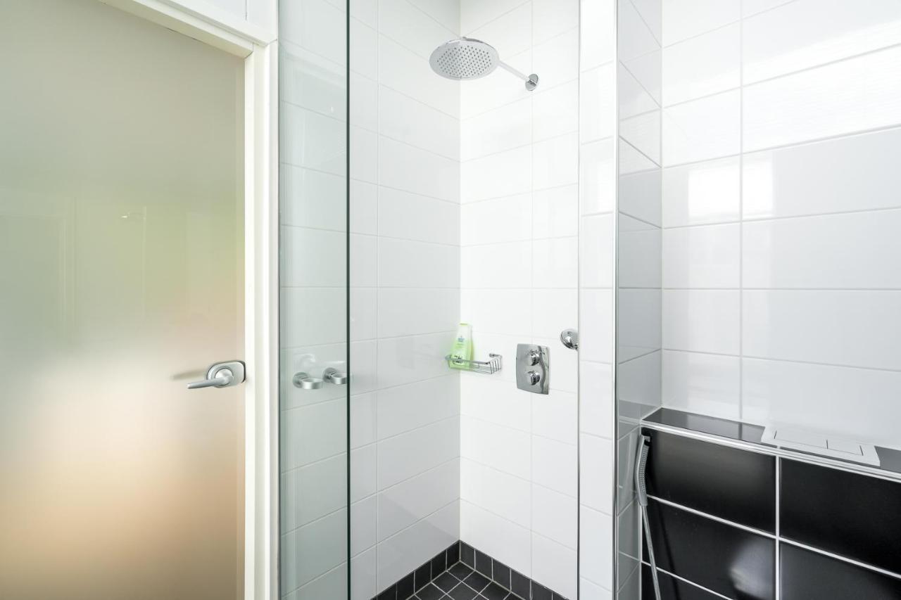 Hiisi Hotel Helsinki Jaetkaesaari Luaran gambar