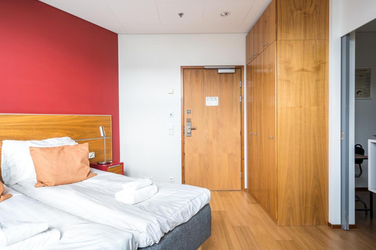Hiisi Hotel Helsinki Jaetkaesaari Luaran gambar