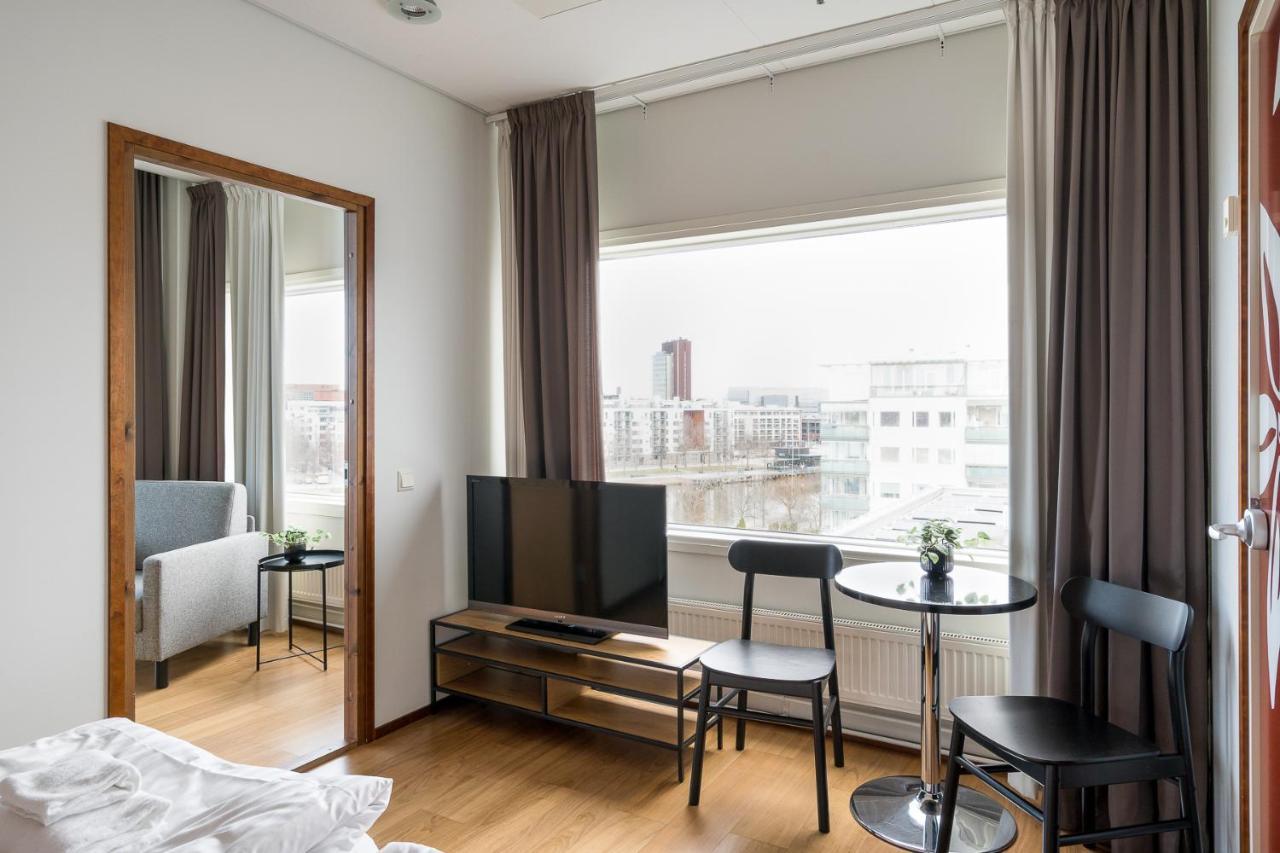 Hiisi Hotel Helsinki Jaetkaesaari Luaran gambar